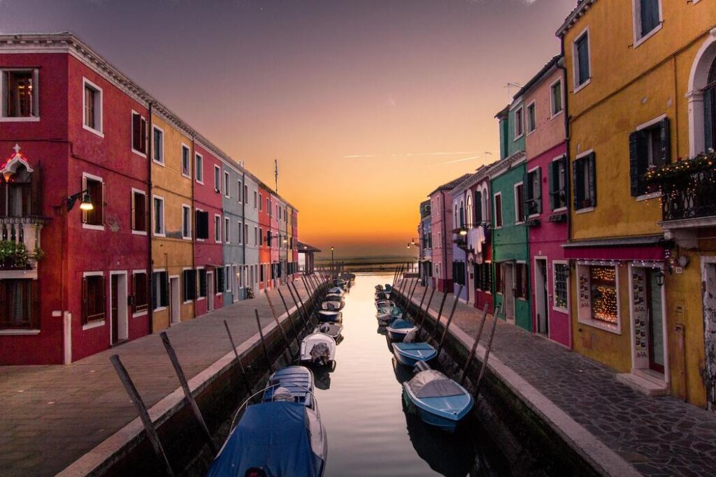 The picture is part of the travel blog 'The Essence of Traveling'. This travel blog features authentic and unique travel content such as compact travel guides and itineraries, travel tips and how-to guides, travel essays, and authentic perspectives about destinations from all around the world. The photo is used for the Europe travel guides.